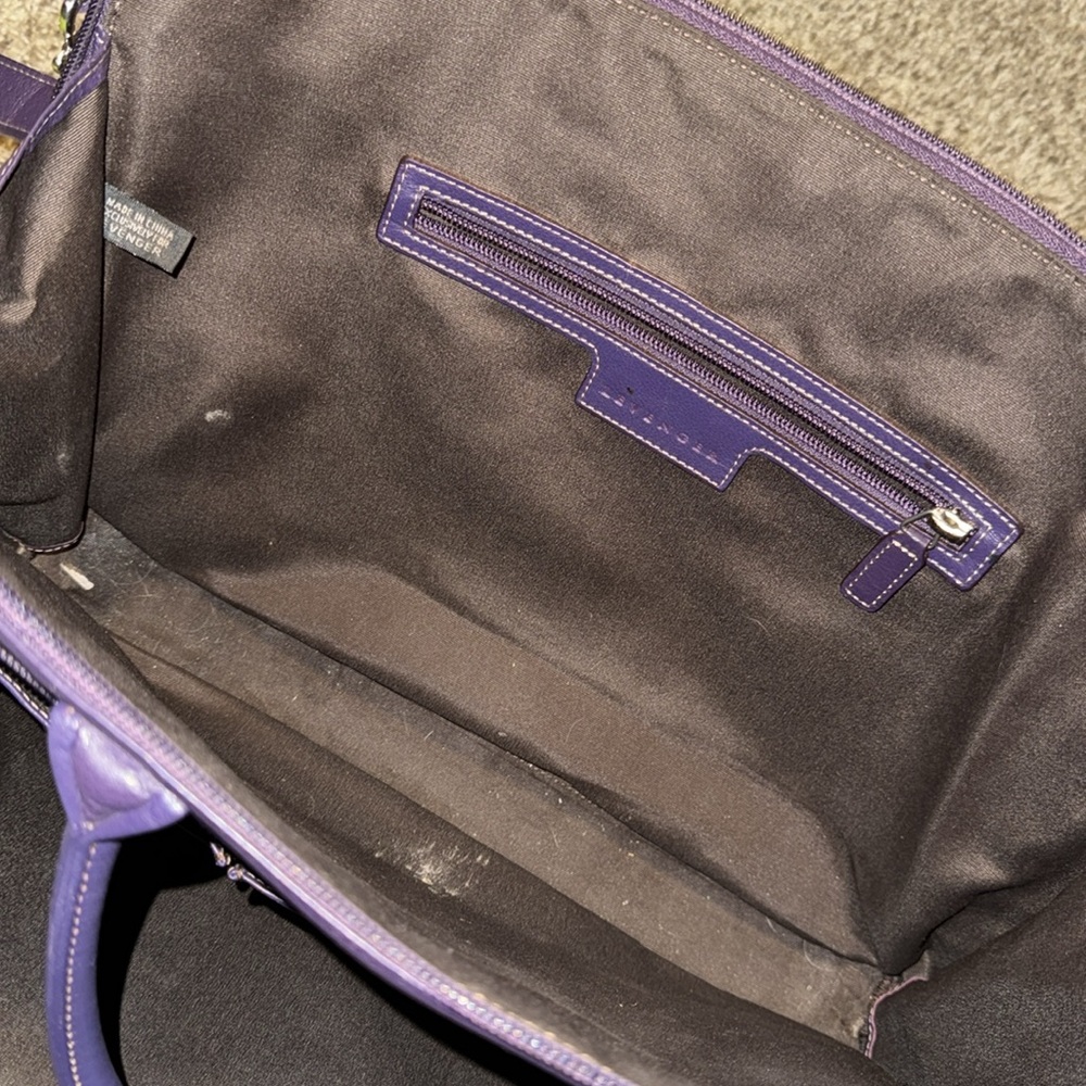 Gorgeous Levenger grape purple leather laptop bag / business tote - EUC! - Picture 5 of 13